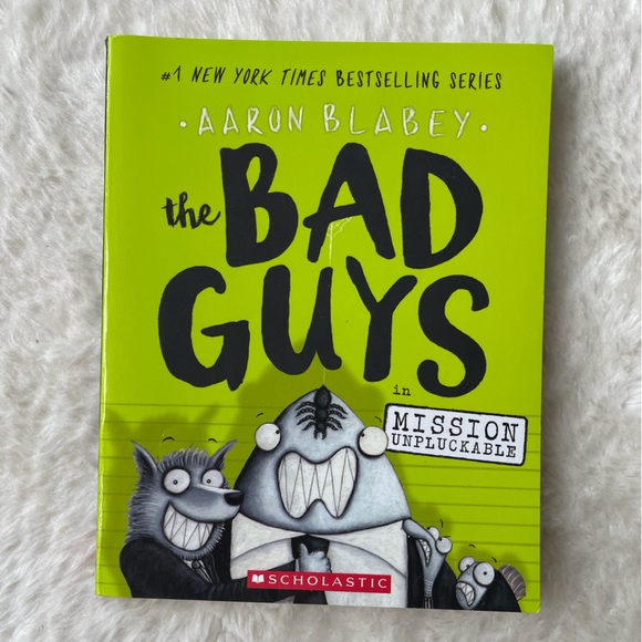 The Bad Guys Book Bundle - Picture 3 of 9